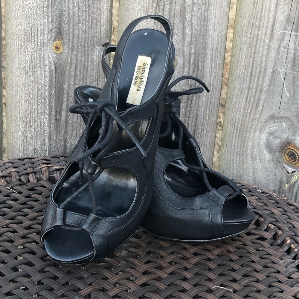 Simply Vera Wang Shoes Size 7.5
